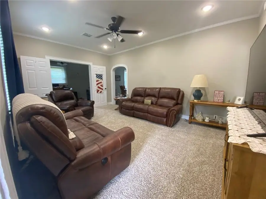 307 Carpenter Street, Jena, LA 71342 - Image #3