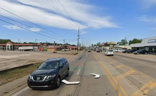 2000 South 5th Street, Leesville, LA 71446 - Image #3