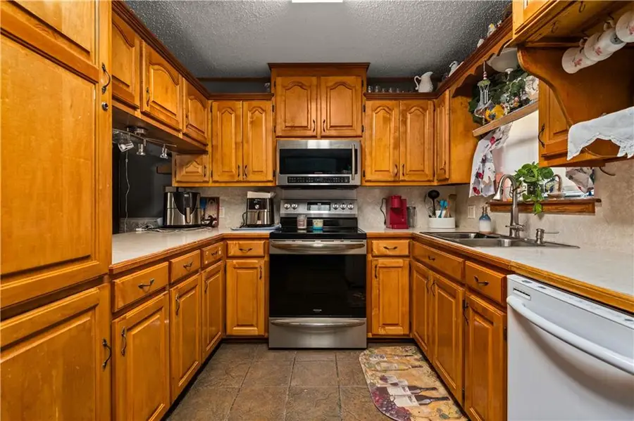 672 Michel Laborde Road, Mansura, LA 71350 - Image #2