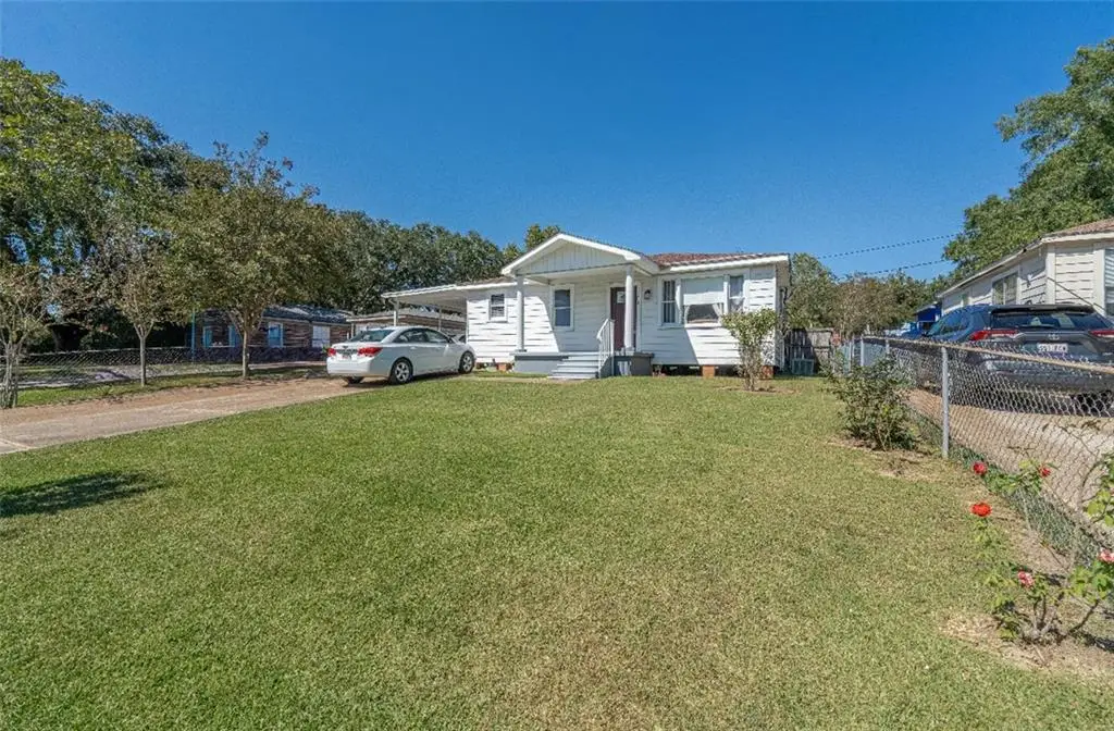 201 Davis Drive, Pineville, LA 71360 - #1