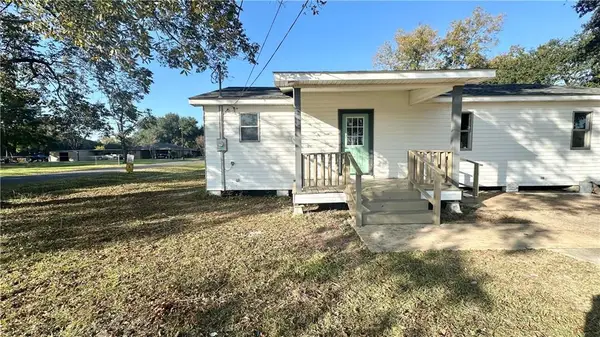 1205 Sycamore Street, Cottonport, LA 71327