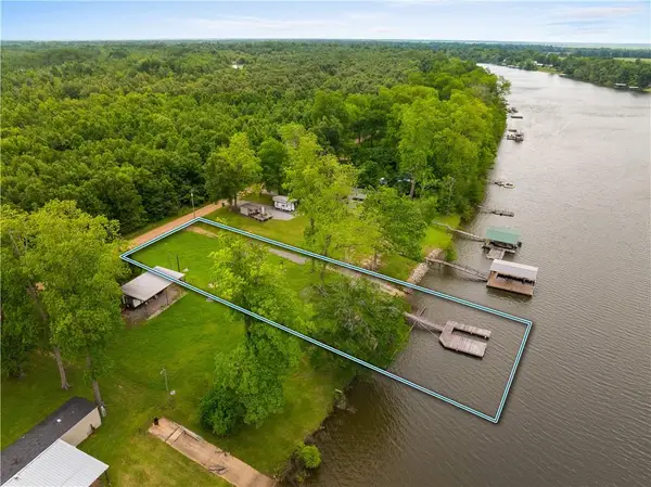 3655 Parhams Road, Jonesville, LA 71343