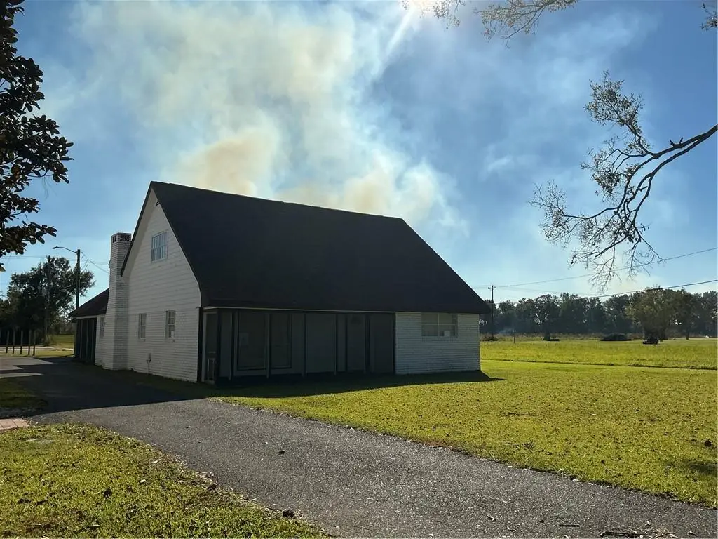 4361 Bayou Black Drive, Houma, LA 70360 - Image #1