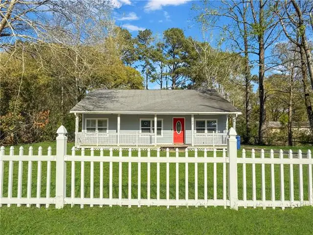 303 Knapp Street, Leesville, LA 71446 - #2