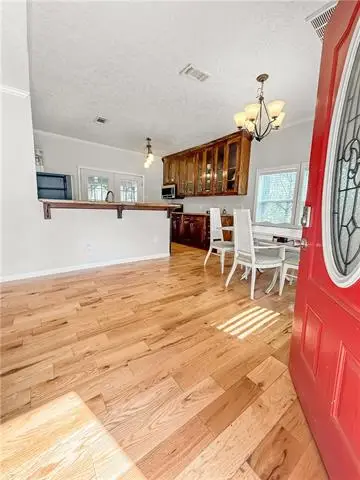 303 Knapp Street, Leesville, LA 71446 - #3