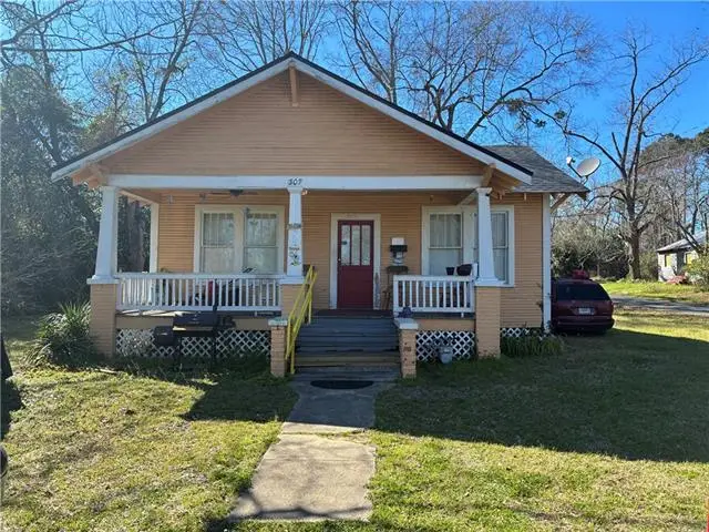 307 N Laurel Street, Winnfield, LA 71483 - #1