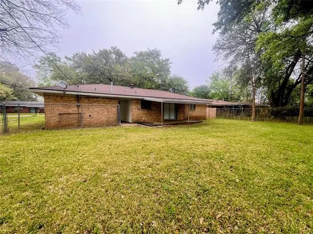 5210 Chestnut Drive, Alexandria, LA 71301 - #2