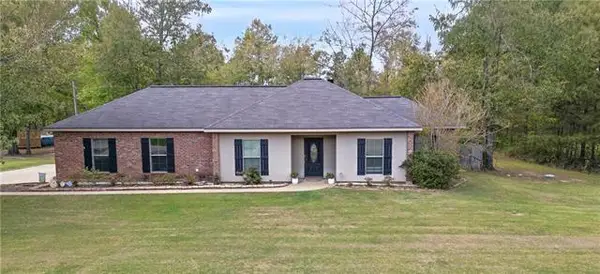 106 Shady Crest Avenue, Deville, LA 71328