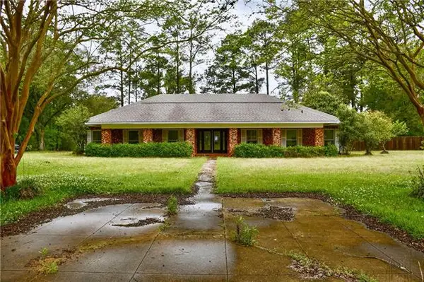 7017 Monroe Highway, Ball, LA 71405