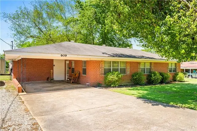 609 N Lee Street, Marksville, LA 71351 - #1