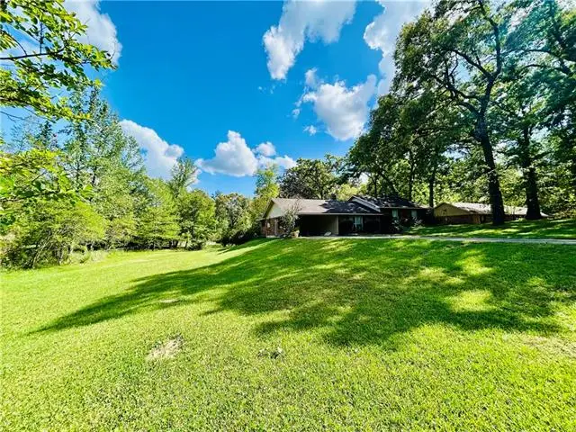 8413 Fairway Drive, Pineville, LA 71360 - #1