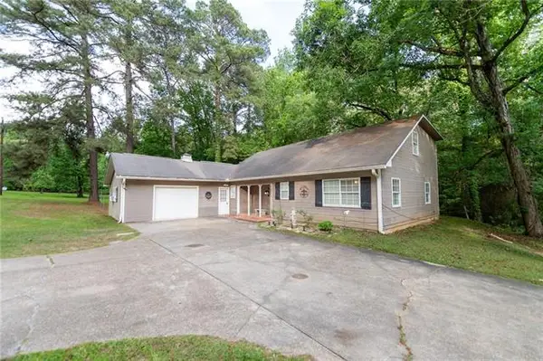 956 Stones Way Drive, Pineville, LA 71360