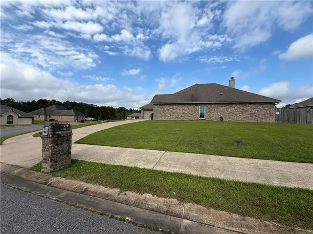 480 Ocho Rios Drive, Pineville, LA 71360 - #3