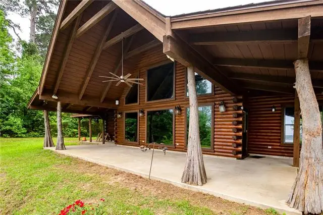 673 Sandy Point Road, Campti, LA 71411 - #2