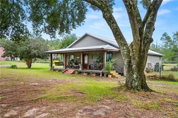 39 Willie Ashworth Road, Glenmora, LA 71433