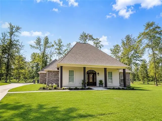 135 Shady Crest Avenue, Deville, LA 71328 - #1
