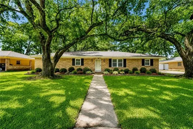 5609 Jeff Davis Drive, Alexandria, LA 71302 - #1