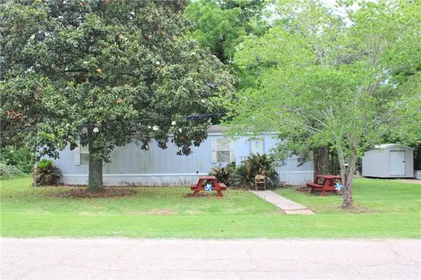 332 Mission Drive, Simmesport, LA 71369