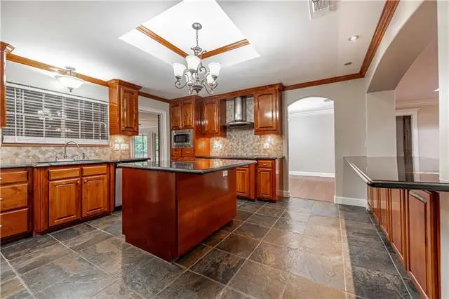 102 Tamagin Lane, Pineville, LA 71360 - #3