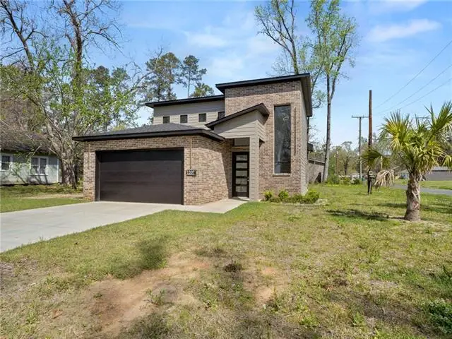 1207 Center Street, Winnfield, LA 71483 - #2