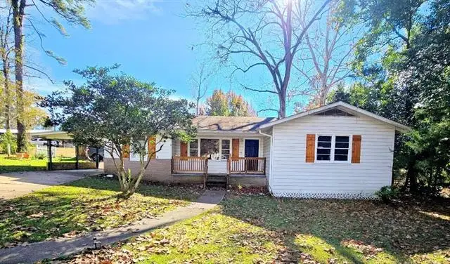 220 Louisiana Street, Winnfield, LA 71483 - #1