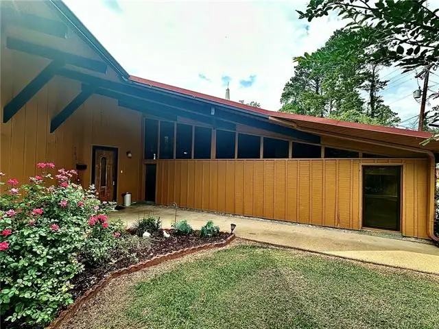 705 Third Street, Colfax, LA 71417 - #2