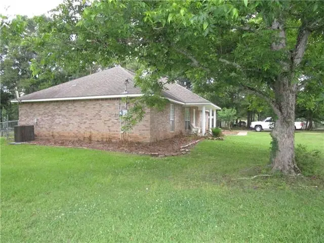 135 Corinth Church Road, Dry Prong, LA 71423 - #3