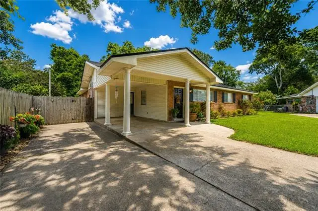 5728 Hiawatha Drive, Alexandria, LA 71301 - #3