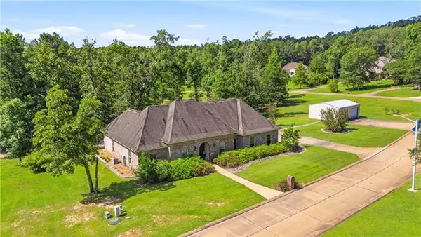 1450 Lake Drive, Woodworth, LA 71485