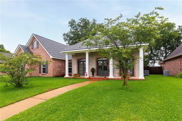 216 Grand Lakes Boulevard, Alexandria, LA 71303