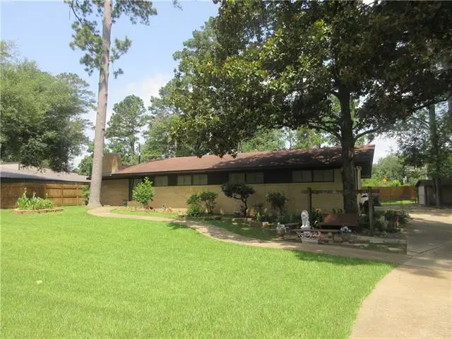 1106 Lakeshore Drive, Pineville, LA 71360 - #1