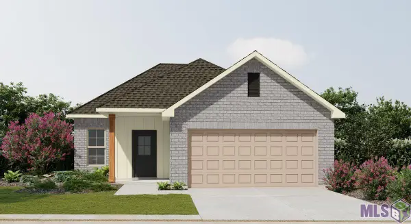 60832 Fairfax Dr, Lacombe, LA 70445