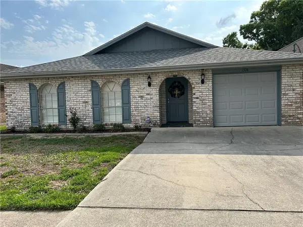 1328 Pecan Avenue, Metairie, LA 70001
