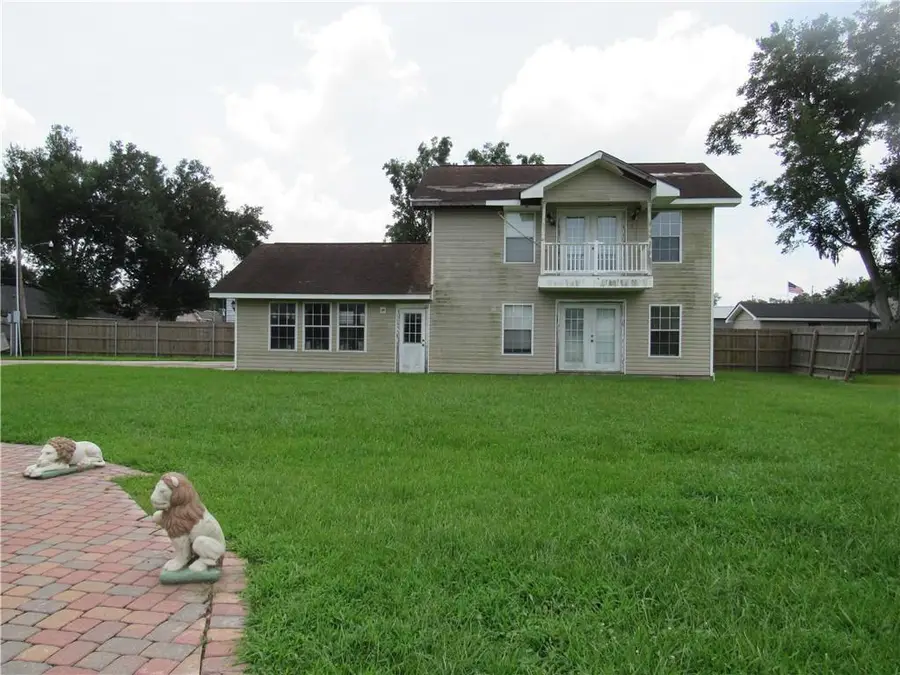 411/413 River Oaks Drive, Destrehan, LA 70047 - Image #3