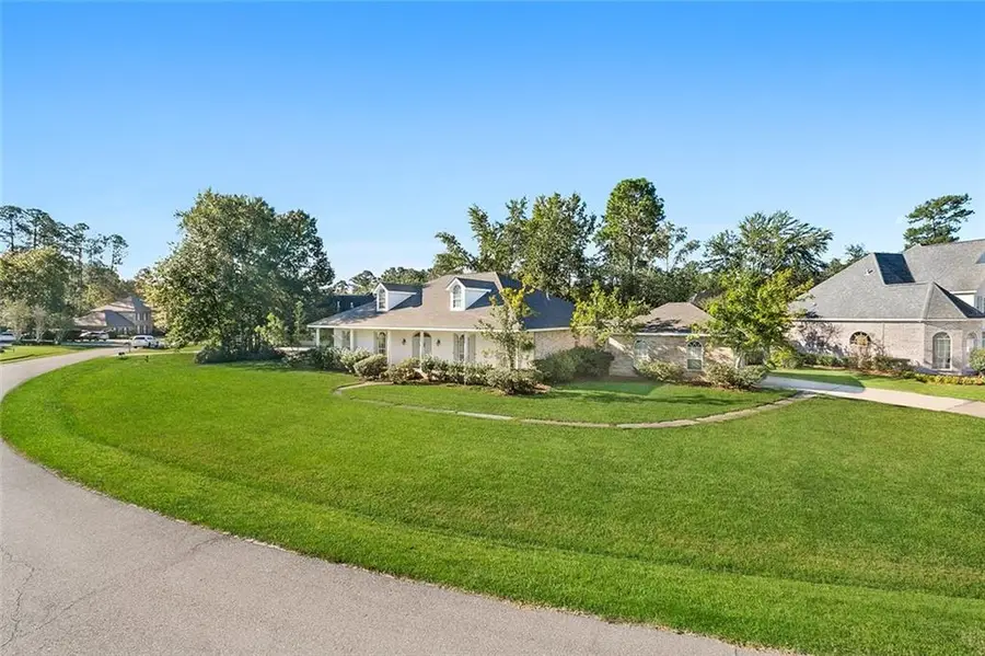 29 Sycamore Street, Covington, LA 70433 - Image #2