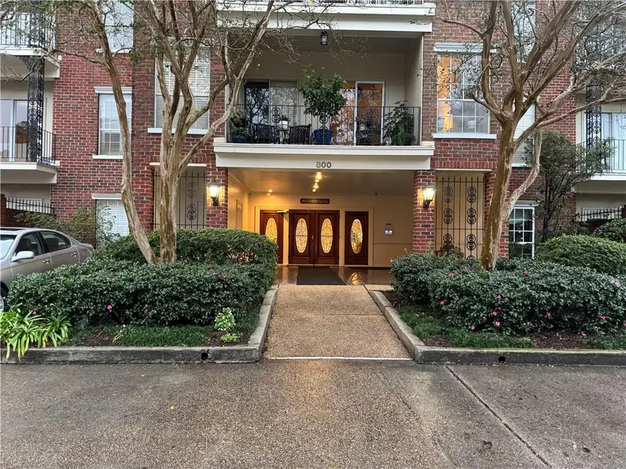 800 Rue Burgundy #122, Metairie, LA 70005 - Image #2