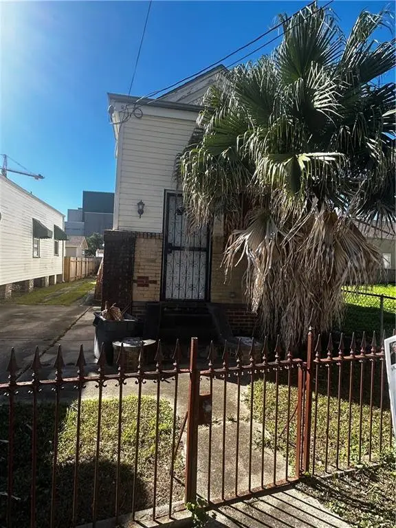 3024 Gravier Street, New Orleans, LA 70119 - Image #1