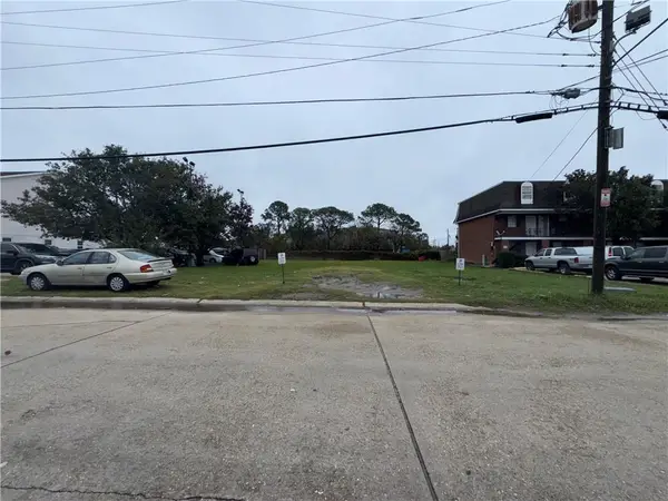 2817 Independence Street, Metairie, LA 70006