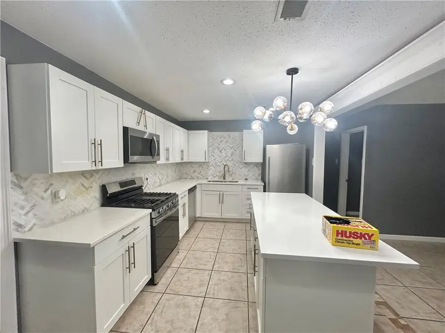 533 Gardenia Street, Laplace, LA 70068 - Image #2