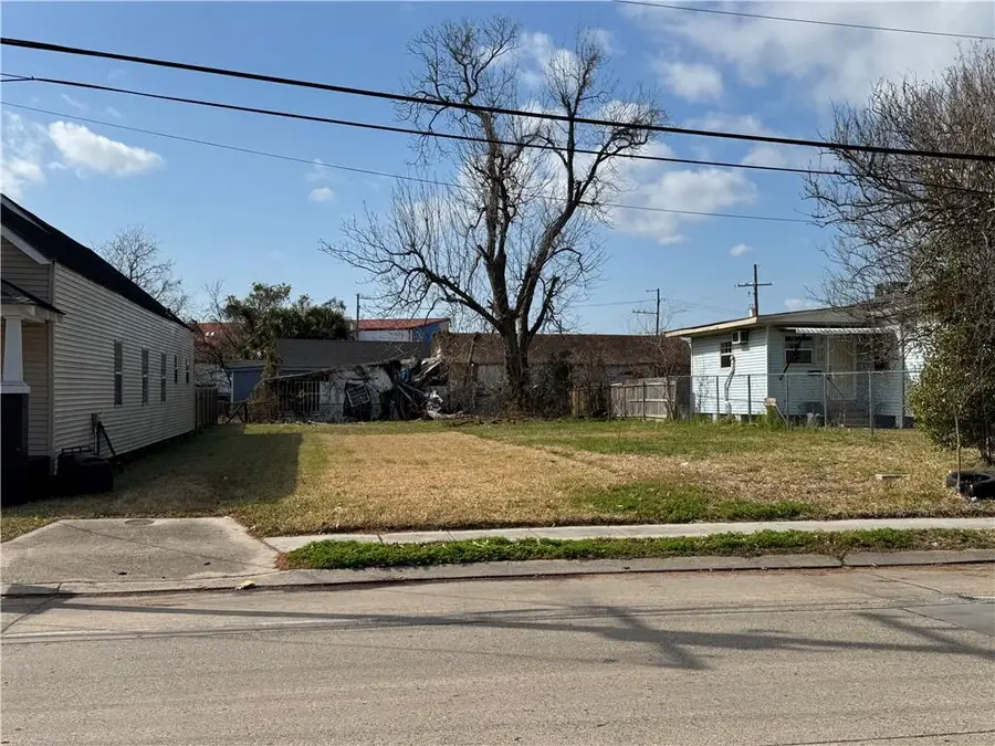 3430 Paris Avenue, New Orleans, LA 70122 - Image #2