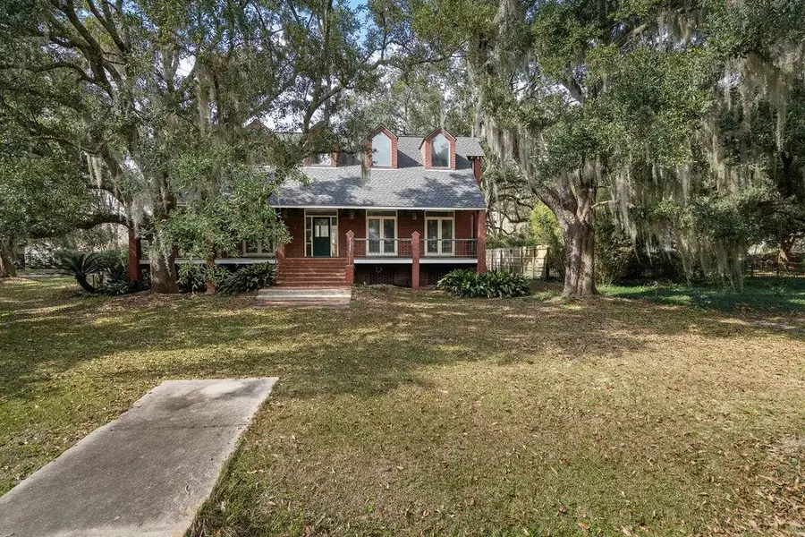 240 Lafayette Street, Mandeville, LA 70448 - Image #3
