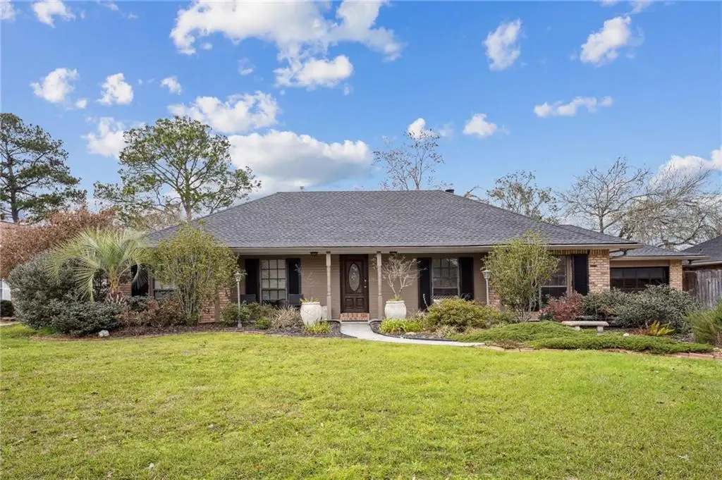 834 Cross Gates Boulevard, Slidell, LA 70461 - Image #1