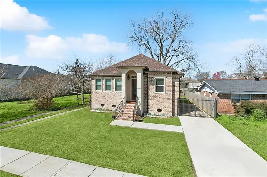 1604 Schnell Drive, Arabi, LA 70032 - Image #2