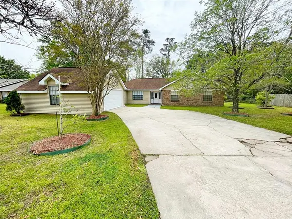 101 Herwig Bluff Road, Slidell, LA 70461