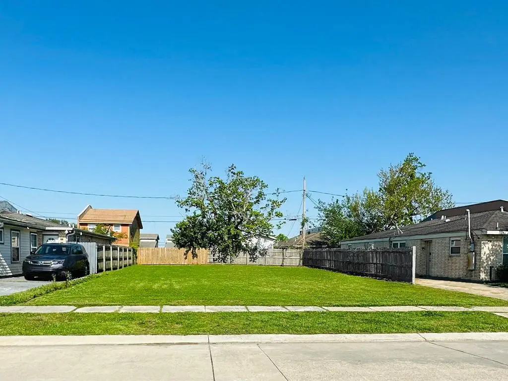 3624 Shangri La Drive, Chalmette, LA 70043 - Image #1