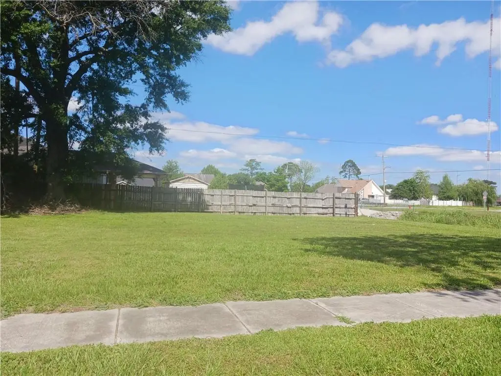 3104 Rosetta Drive, Chalmette, LA 70043 - Image #1