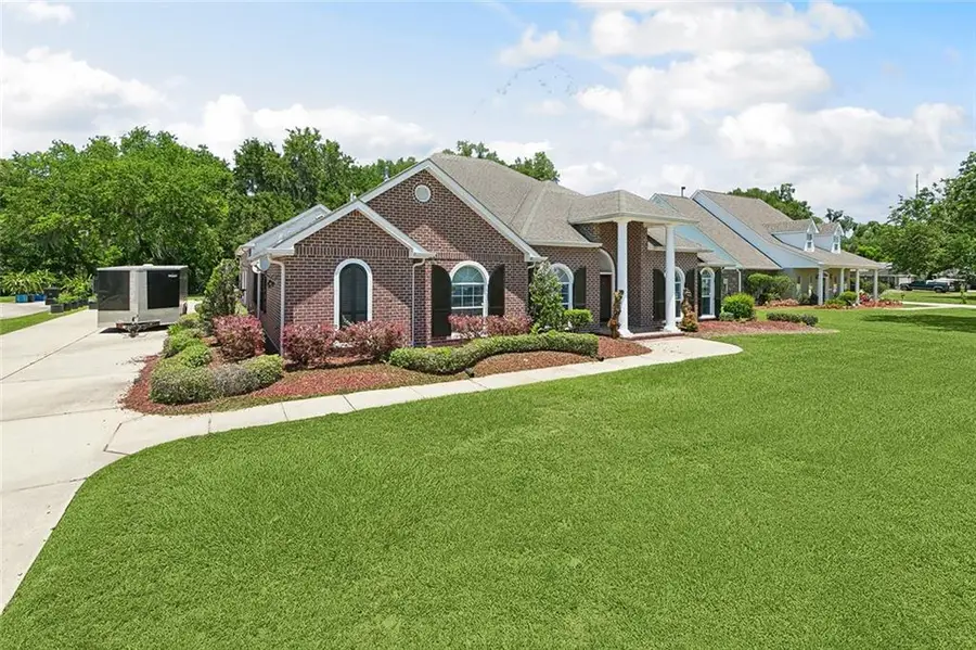 150 Maud Olive Drive, Belle Chasse, LA 70037 - Image #2