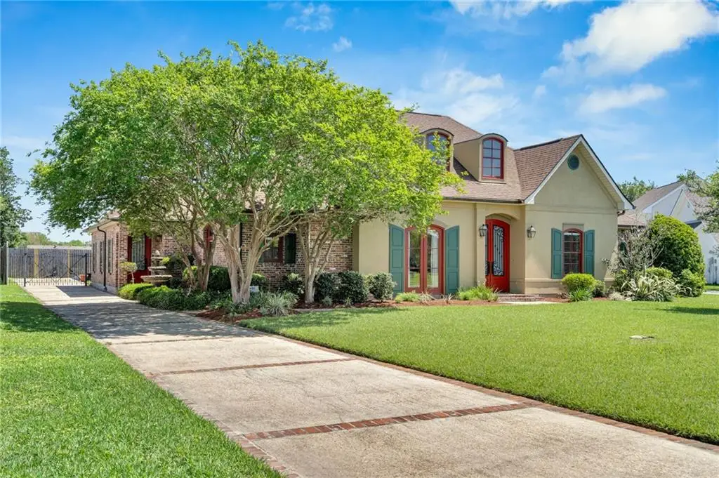 136 Jennifer Lane, Laplace, LA 70068 - Image #1