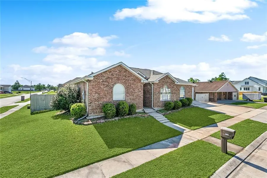 3945 Jean Lafitte Parkway, Chalmette, LA 70043 - Image #2
