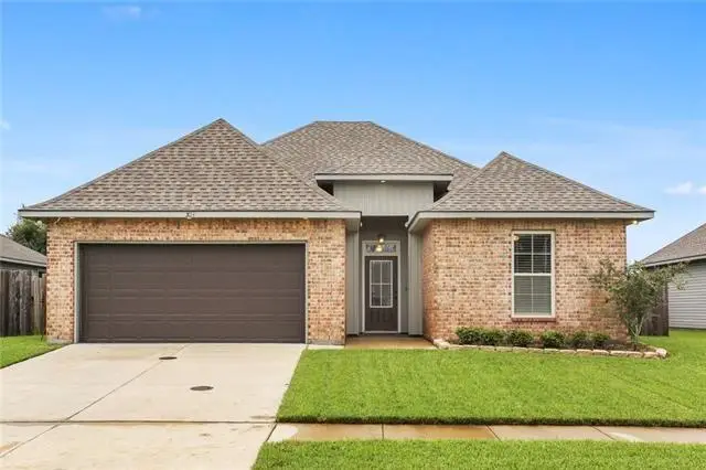 324 Ashton Oaks Lane, Luling, LA 70070 - Image #2